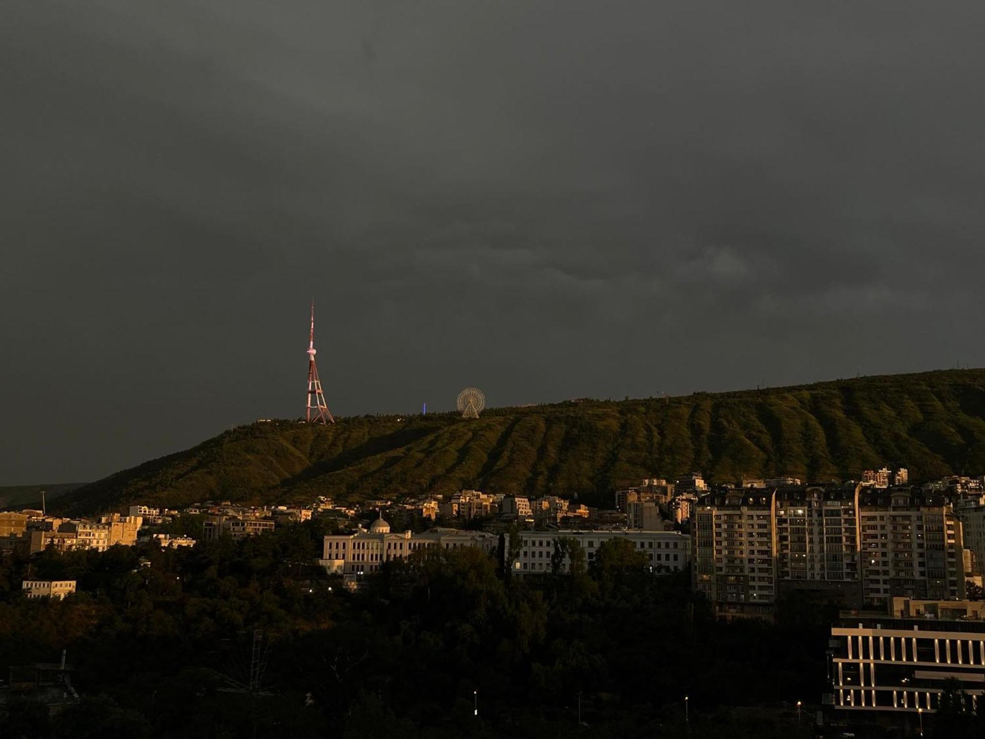 Panorama Khiliani Apartman Tbiliszi Kültér fotó